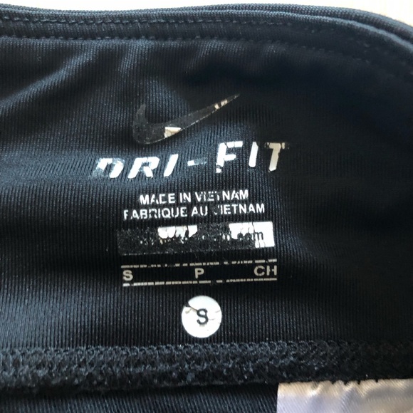 Nike Dri-Fit Performance Shorts in Black - Picture 5 of 8